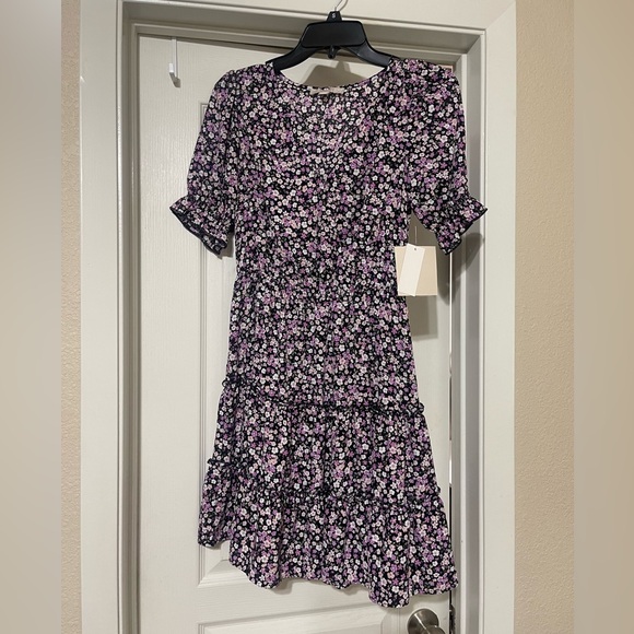 Inspired Hearts Dress - Picture 1 of 2